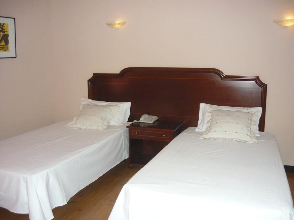Hotel Plaza Mayor Ocaña Esterno foto