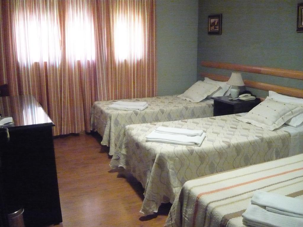Hotel Plaza Mayor Ocaña Esterno foto